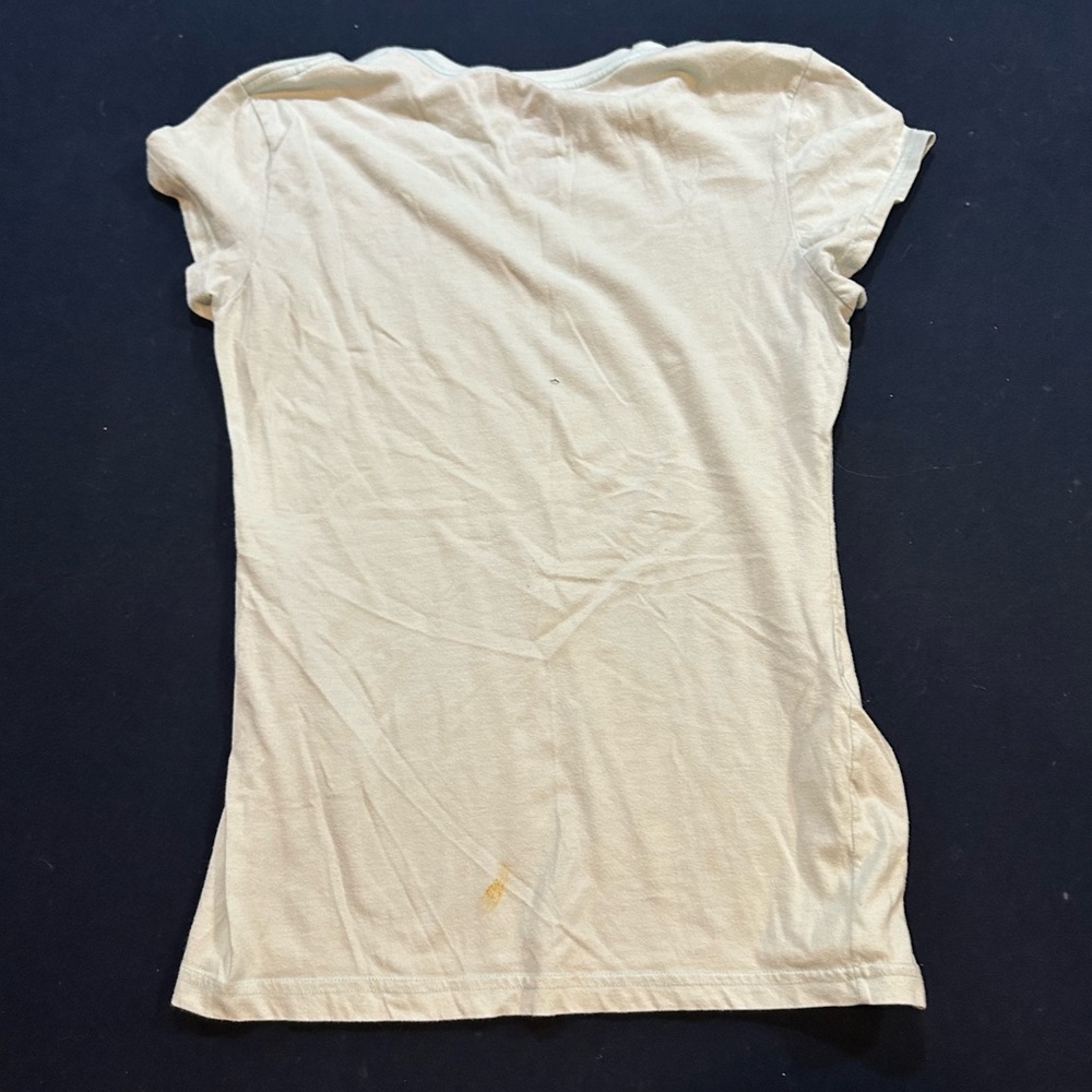 Women’s tee - Picture 2 of 4